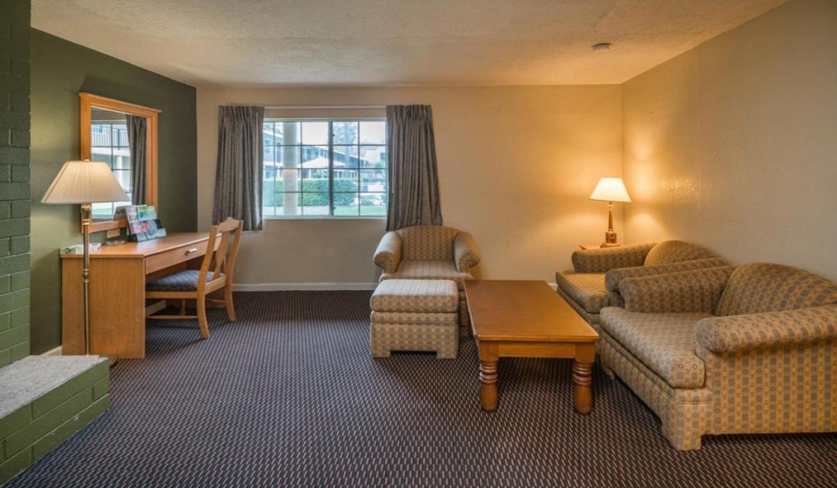 Rose Garden Inn - San Jose Airport Oda fotoğraf
